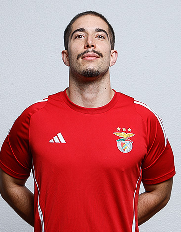 Preparador Físico Adjunto: Luís Rodrigues