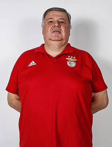 Officiel de Table: Carlos Barros
