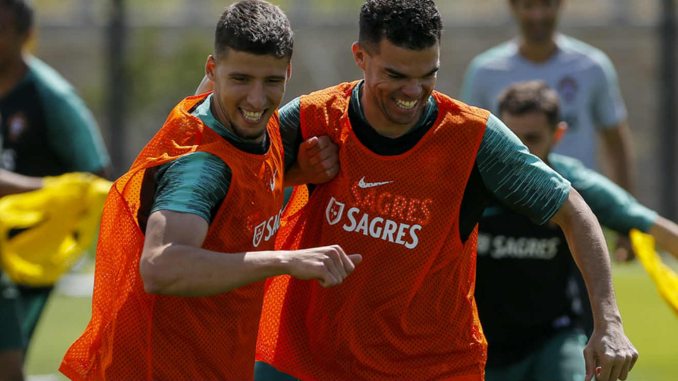 Ruben Dias Elogiado Por Pepe Central Portugal Benfica Sl Benfica
