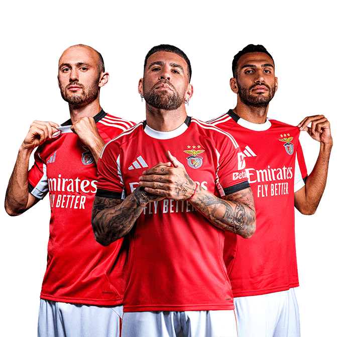 Aursnes, Otamendi e Pavlidis com a Camisola Principal Adidas 2025/26
